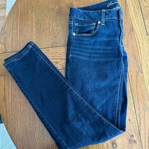 AE skinny jeans size 6s